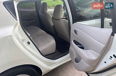 Хэтчбек Nissan Leaf 2012 в Южноукраинске