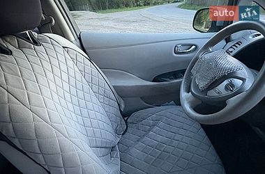 Хэтчбек Nissan Leaf 2012 в Ивано-Франковске