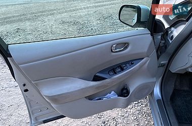 Хэтчбек Nissan Leaf 2012 в Ивано-Франковске