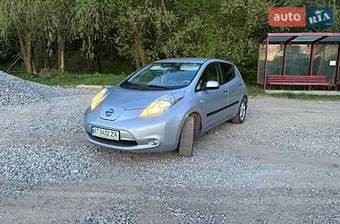 Хэтчбек Nissan Leaf 2012 в Ивано-Франковске