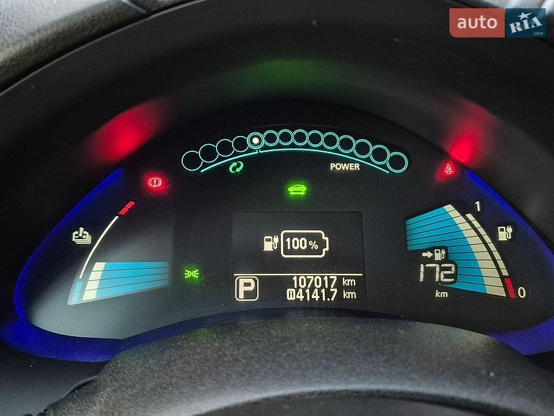 Хэтчбек Nissan Leaf 2016 в Измаиле