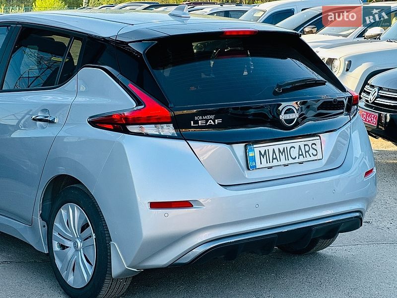 Хэтчбек Nissan Leaf 2024 в Харькове
