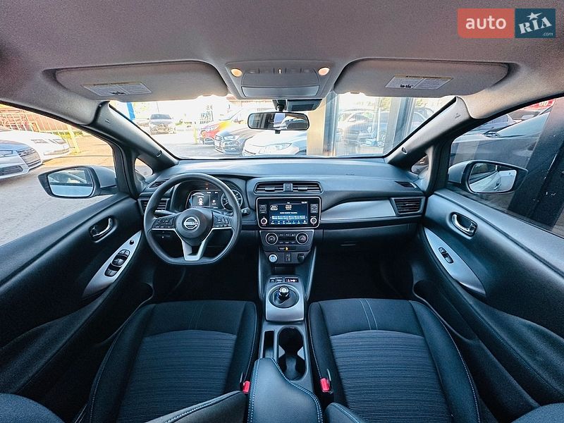 Хэтчбек Nissan Leaf 2024 в Харькове