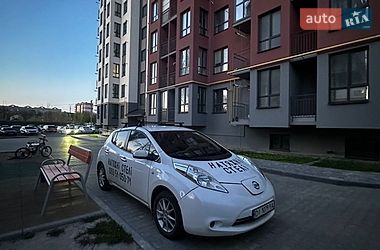 Хэтчбек Nissan Leaf 2014 в Виннице
