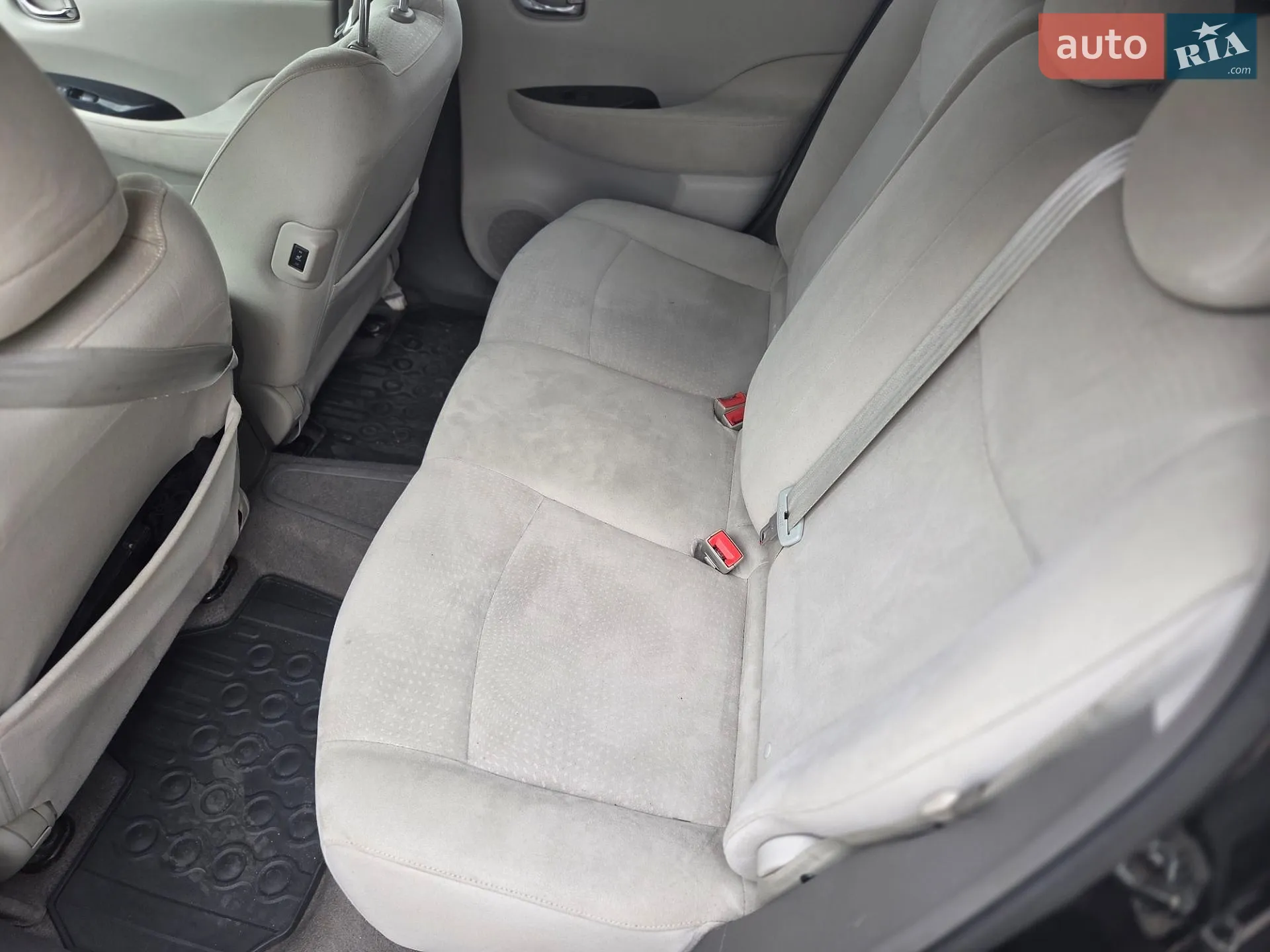 2012 Nissan Leaf - мініатюра 17