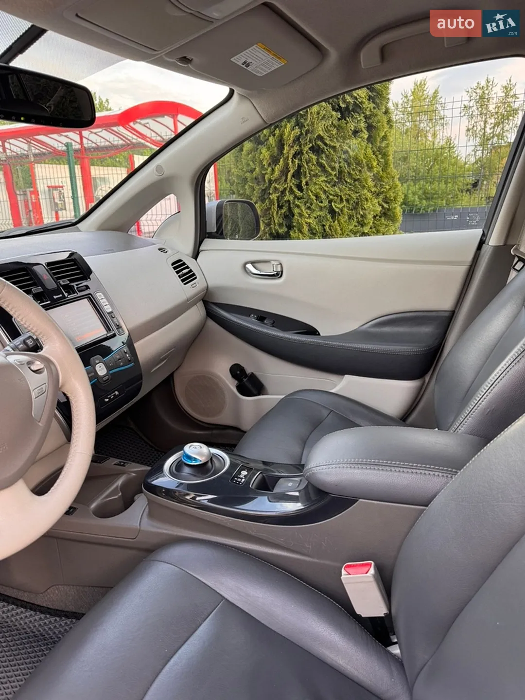 2012 Nissan Leaf - мініатюра 8