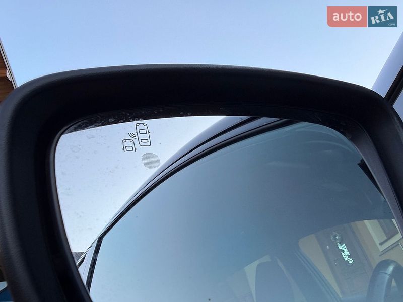 Хэтчбек Nissan Leaf 2019 в Львове