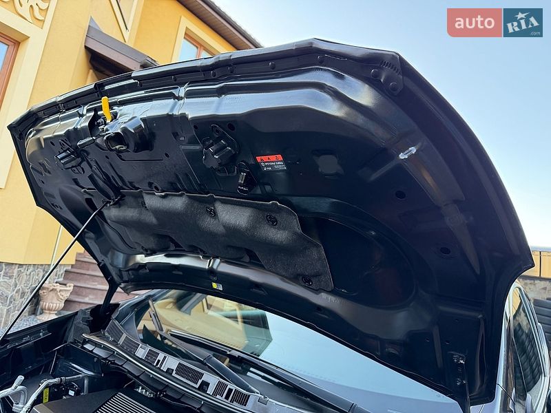 Хэтчбек Nissan Leaf 2019 в Львове