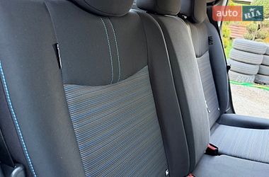 Хэтчбек Nissan Leaf 2019 в Львове