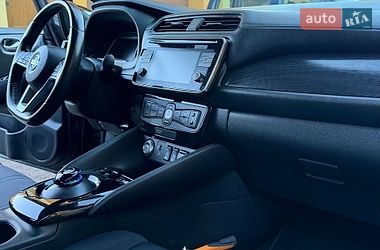 Хэтчбек Nissan Leaf 2019 в Львове