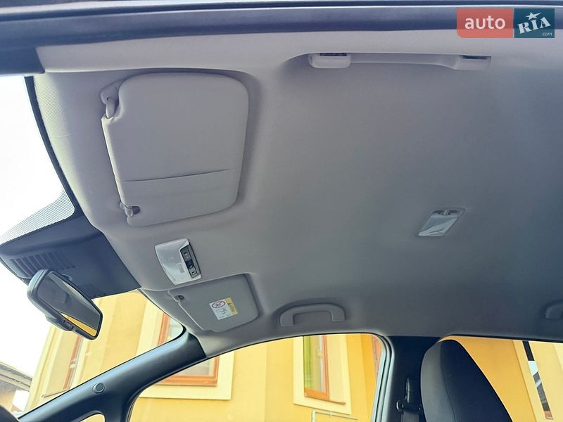 Хэтчбек Nissan Leaf 2019 в Львове