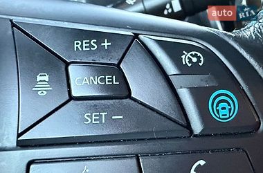 Хэтчбек Nissan Leaf 2019 в Львове
