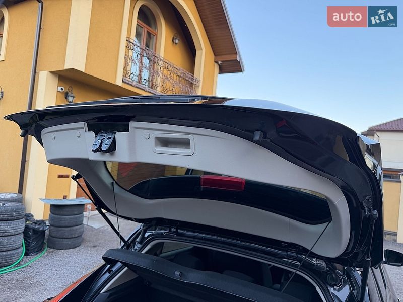 Хэтчбек Nissan Leaf 2019 в Львове
