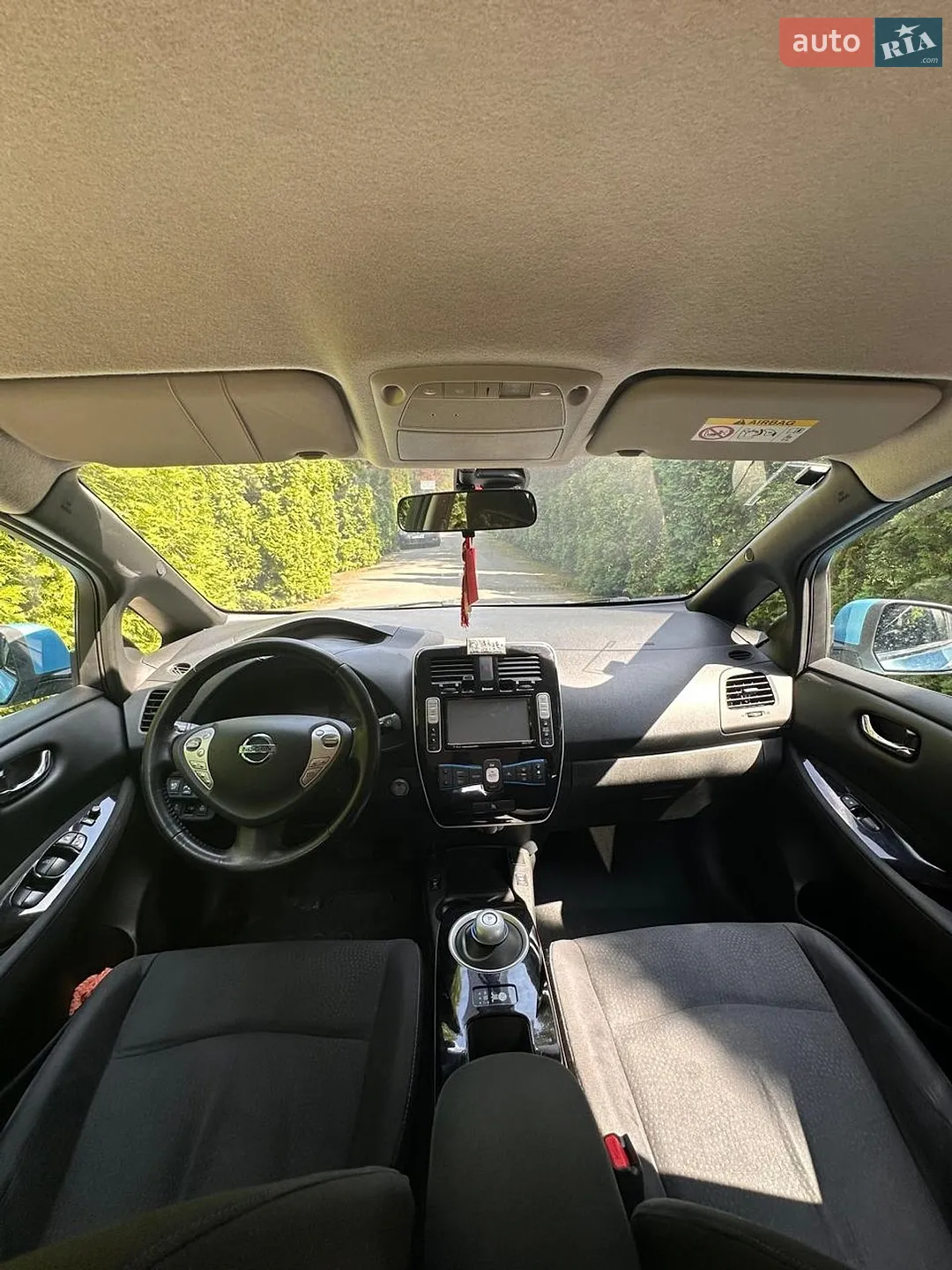 2015 Nissan Leaf - мініатюра 14