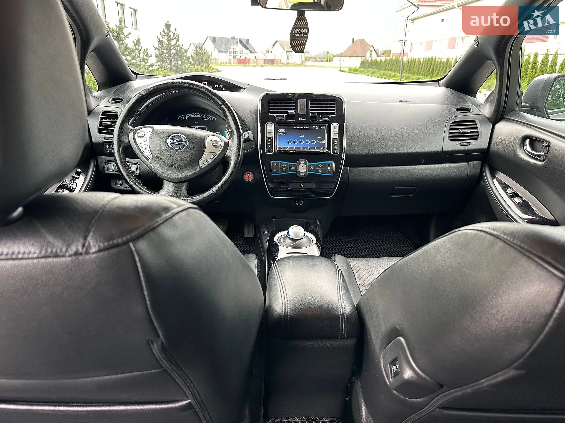2017 Nissan Leaf - мініатюра 24