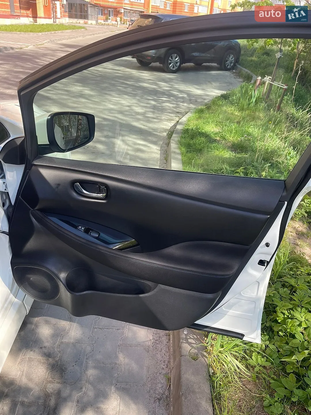 2021 Nissan Leaf - мініатюра 17