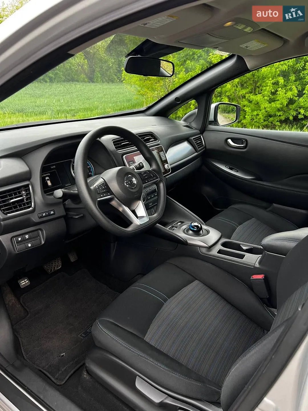 2022 Nissan Leaf - мініатюра 9