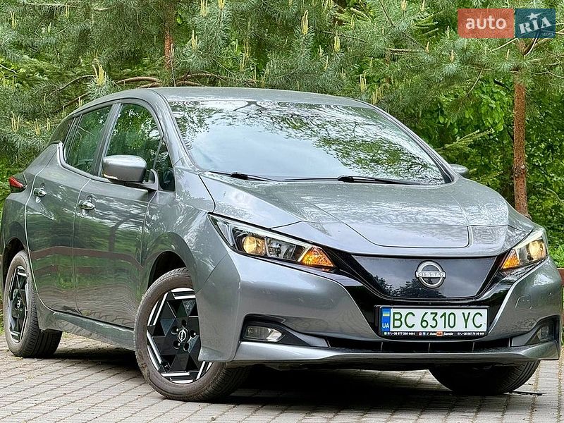 Хетчбек Nissan Leaf 2022 в Самборі
