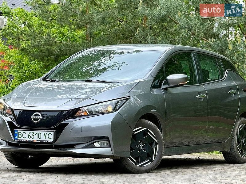 Хетчбек Nissan Leaf 2022 в Самборі