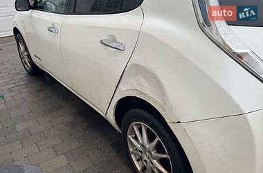 Хэтчбек Nissan Leaf 2014 в Калуше