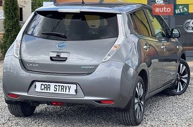 Хэтчбек Nissan Leaf 2015 в Стрые