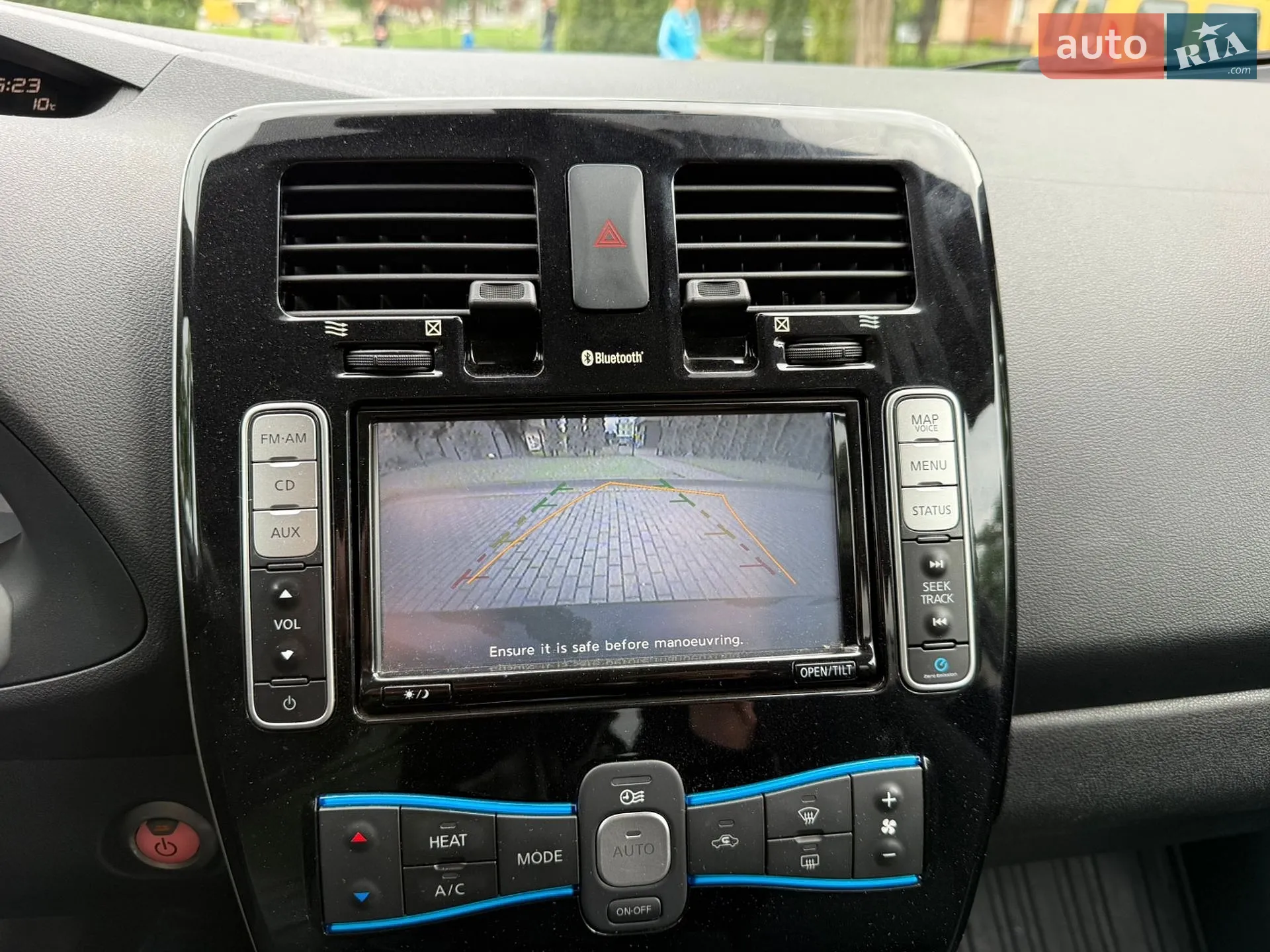 2013 Nissan Leaf - мініатюра 26