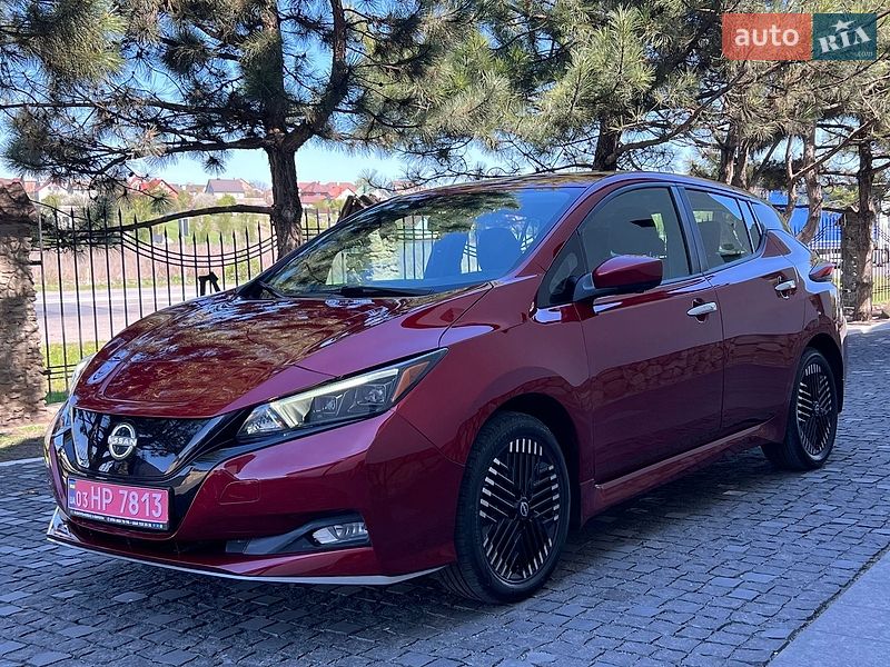 Nissan Leaf 2023