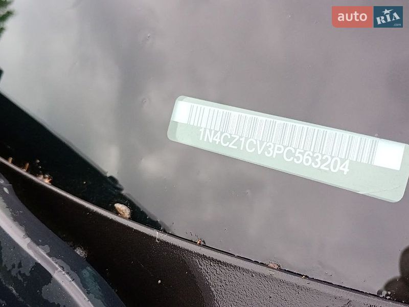 Хетчбек Nissan Leaf 2023 в Дніпрі