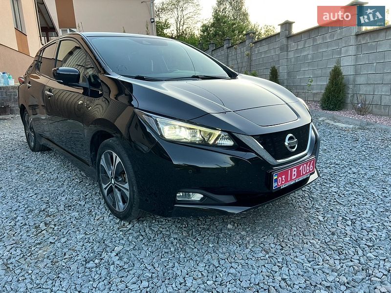 Хетчбек Nissan Leaf 2018 в Рівному