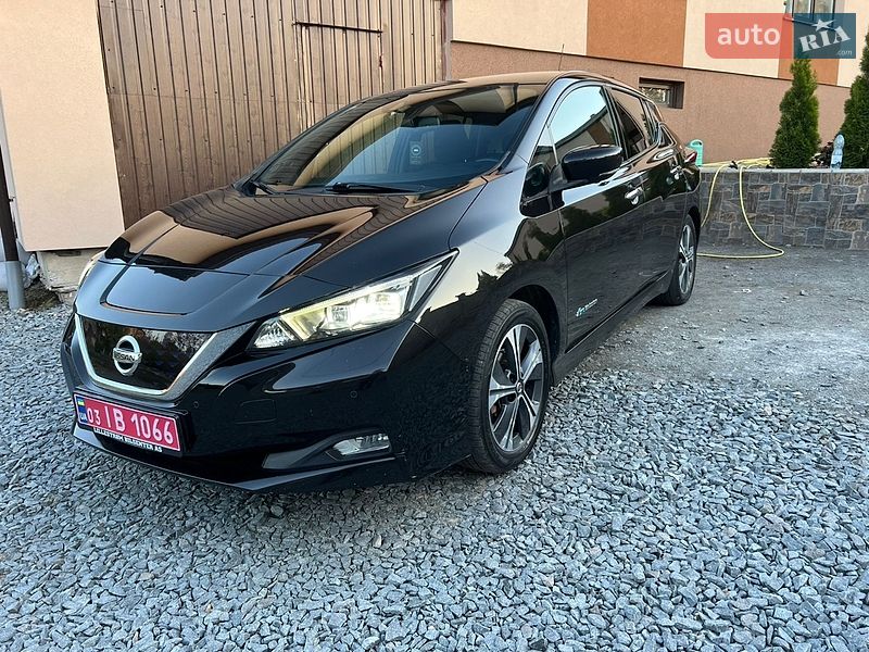 Хетчбек Nissan Leaf 2018 в Рівному