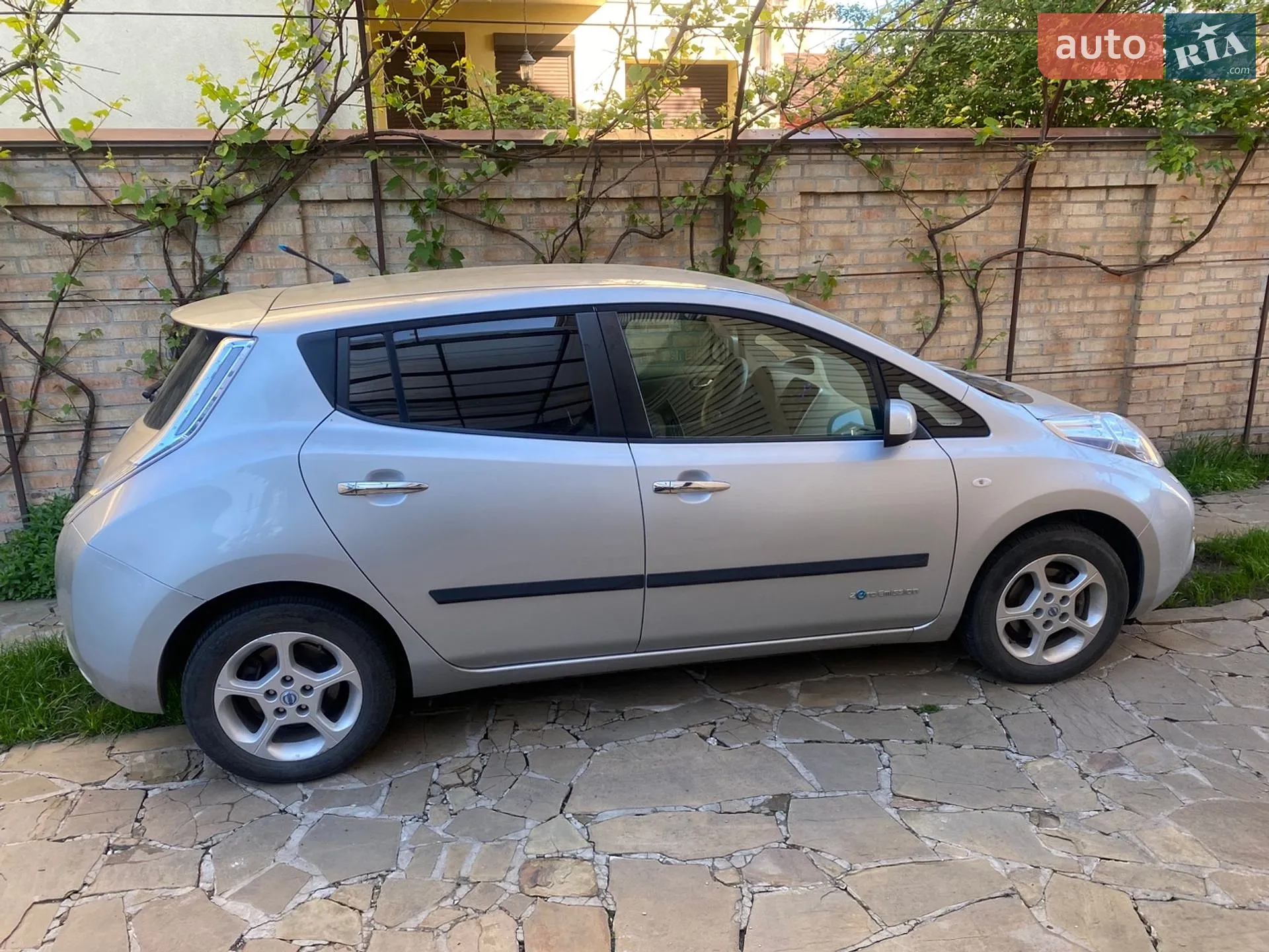 2012 Nissan Leaf - мініатюра 4