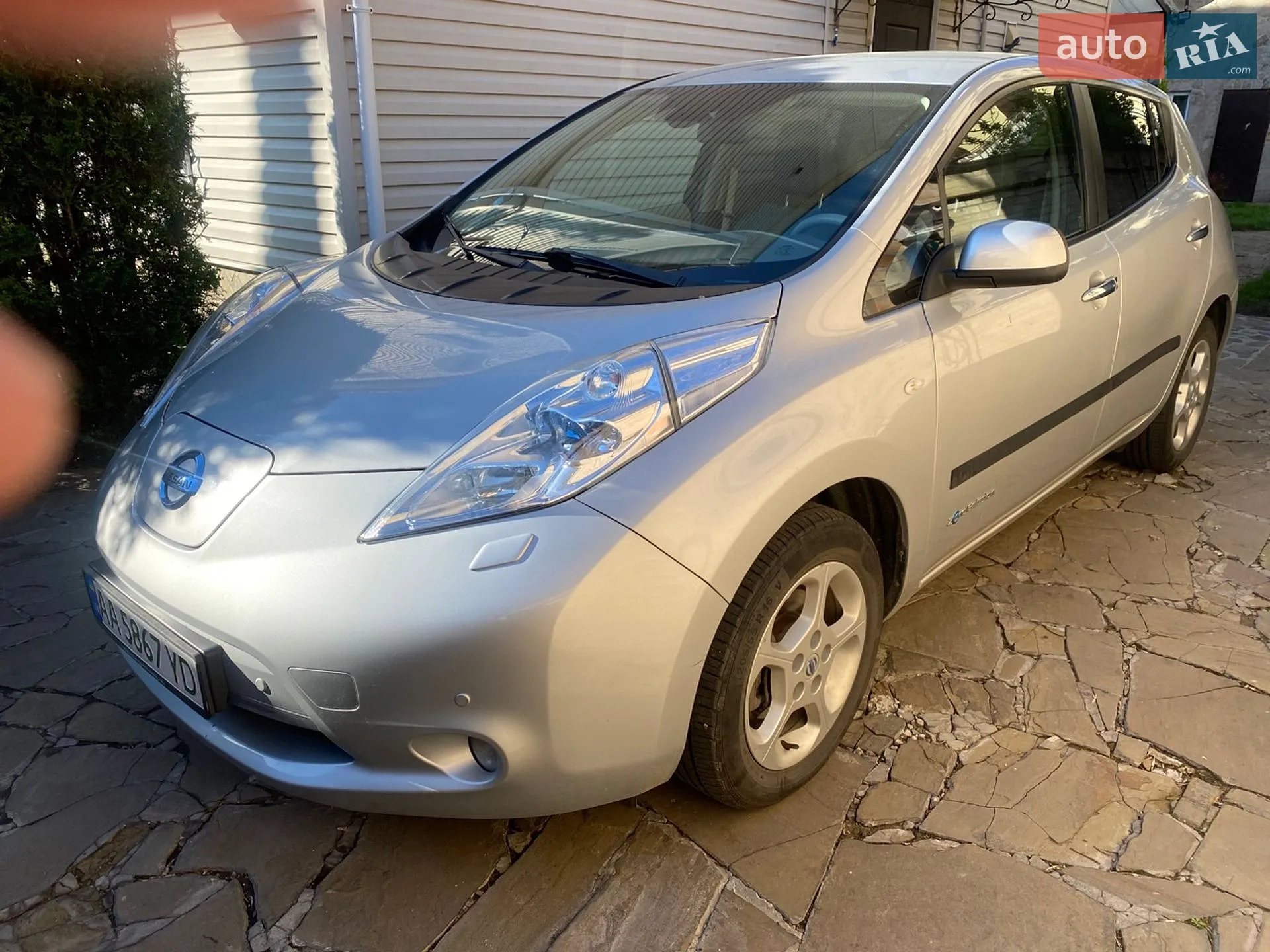 2012 Nissan Leaf - мініатюра 2