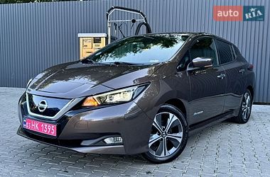 Хэтчбек Nissan Leaf 2018 в Дрогобыче