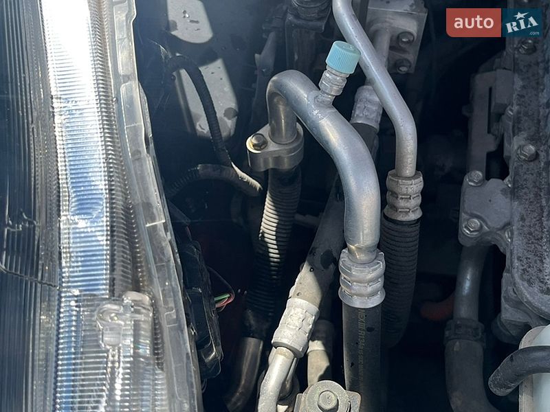 Хетчбек Nissan Leaf 2013 в Львові