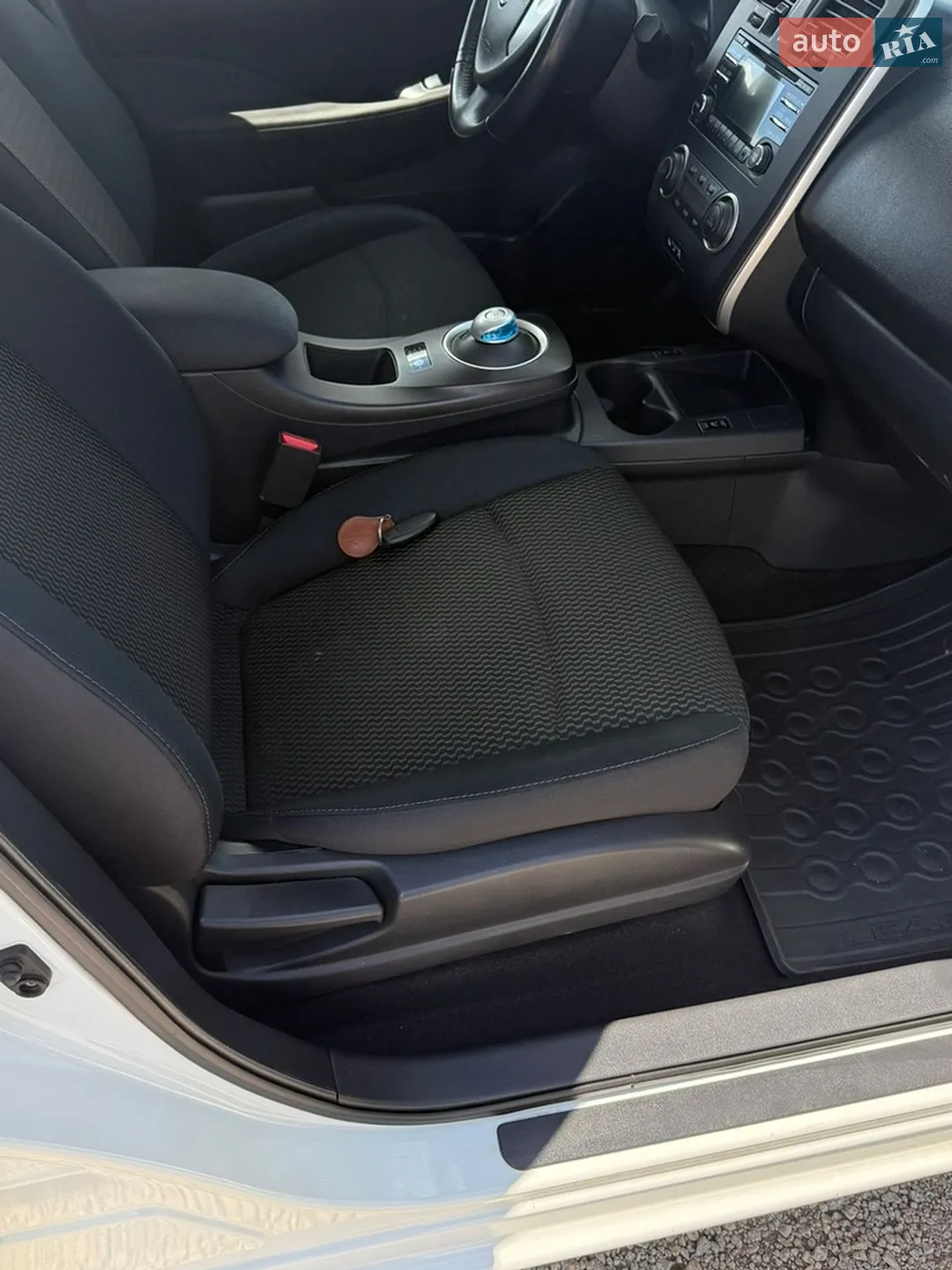 2013 Nissan Leaf - мініатюра 20