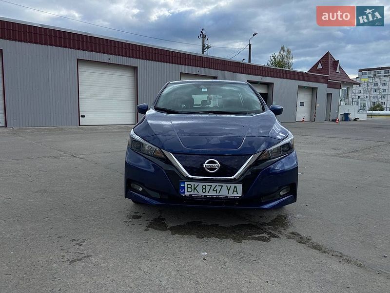 Хетчбек Nissan Leaf 2020 в Нетішині