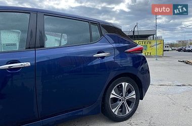 Хетчбек Nissan Leaf 2020 в Нетішині