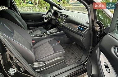 Хетчбек Nissan Leaf 2018 в Олександрії
