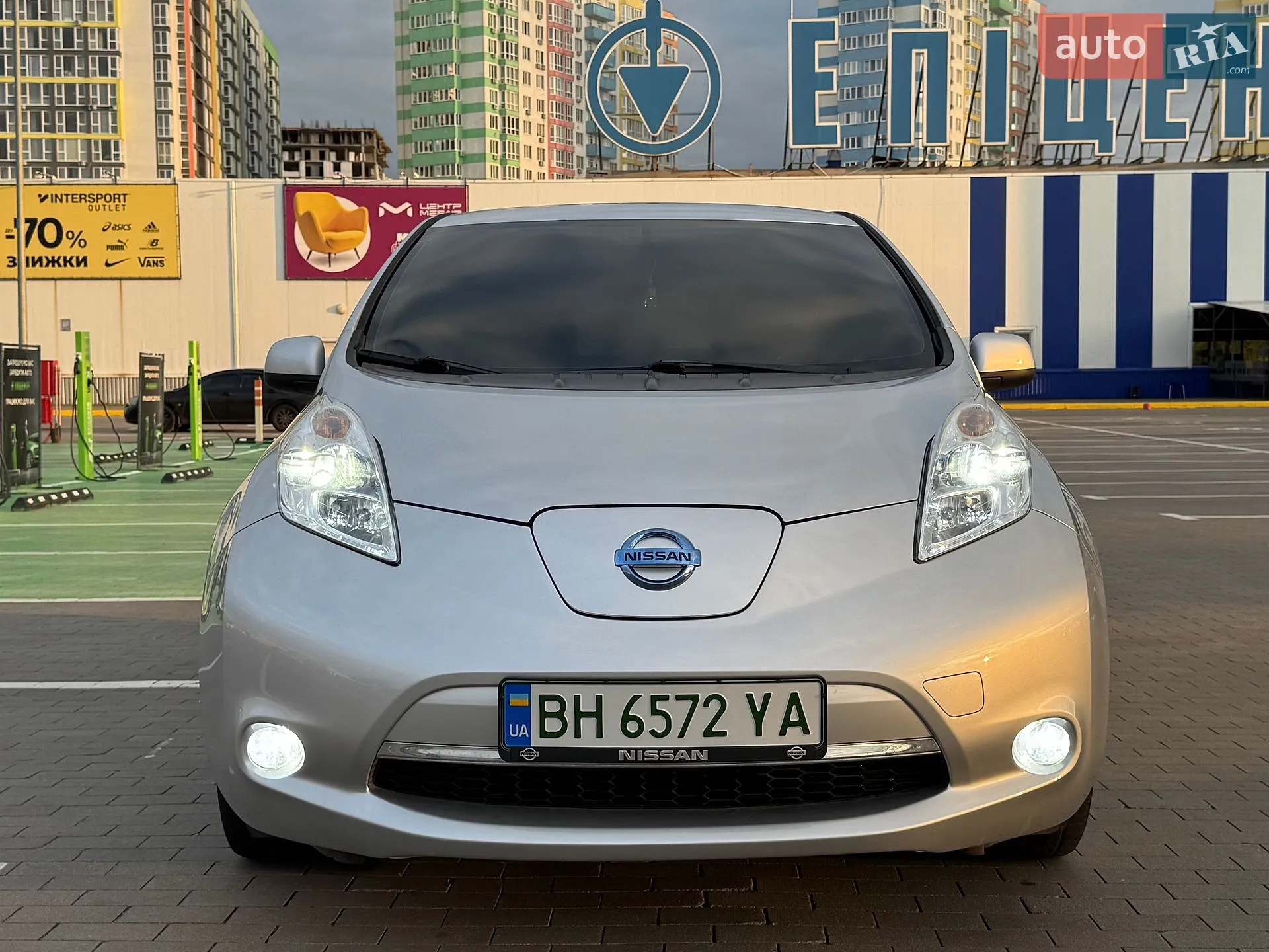 2015 Nissan Leaf - мініатюра 13