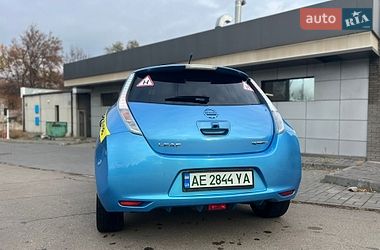Хэтчбек Nissan Leaf 2011 в Каменском