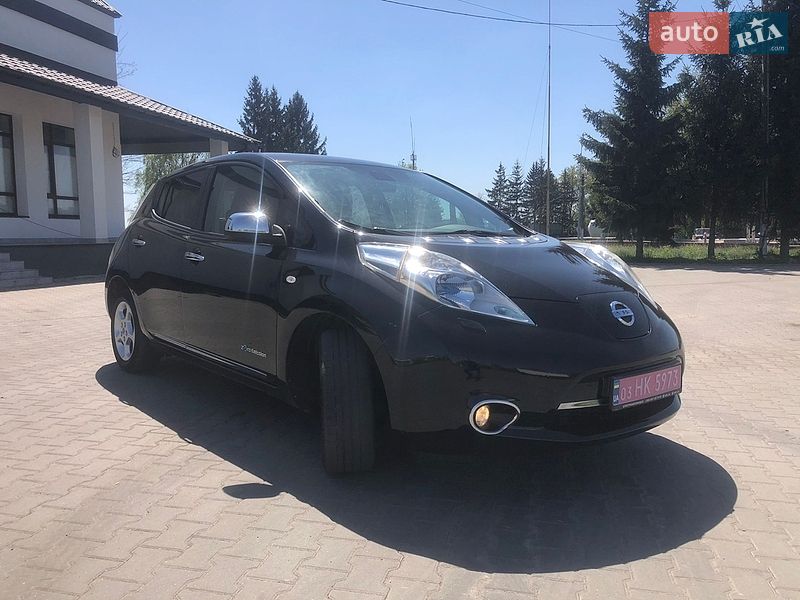 Хетчбек Nissan Leaf 2014 в Вінниці