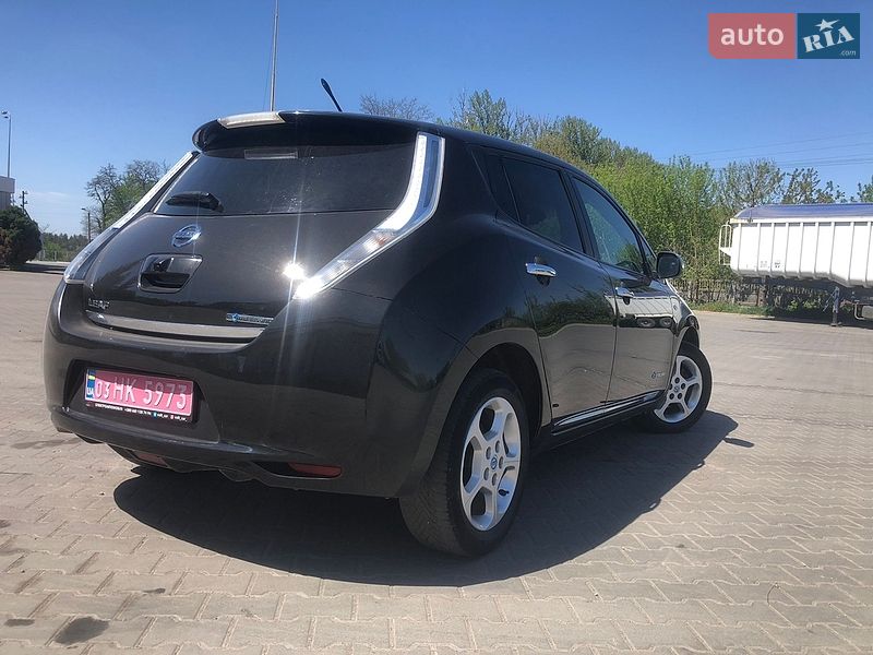 Хетчбек Nissan Leaf 2014 в Вінниці