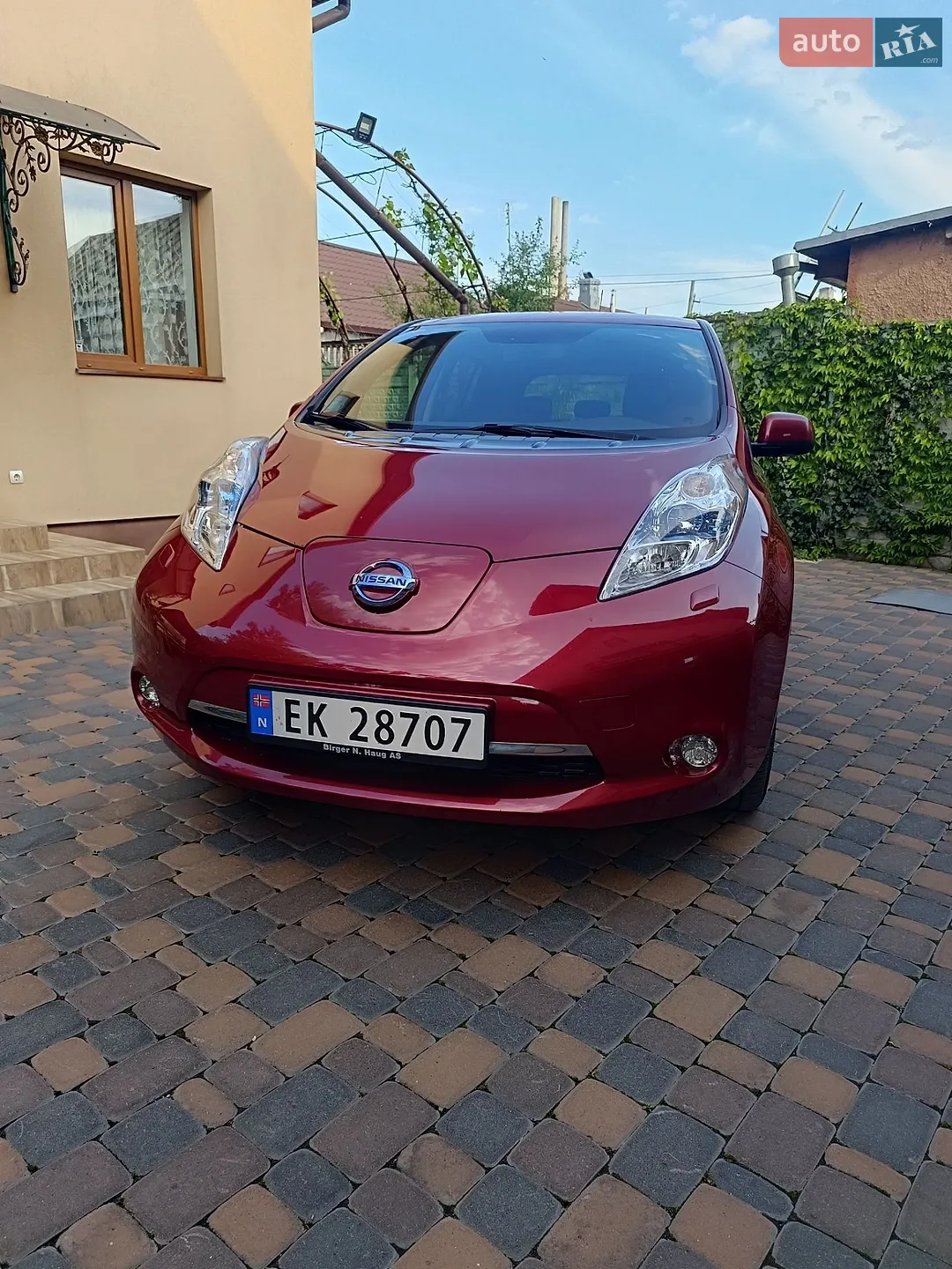 2017 Nissan Leaf - мініатюра 2