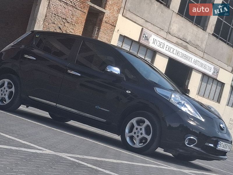 Nissan Leaf 2014