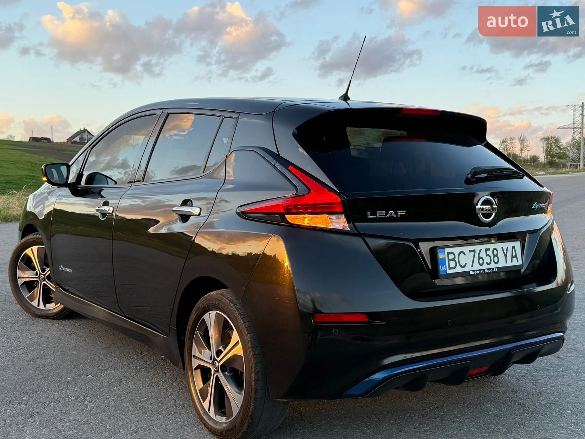 2018 Nissan Leaf - мініатюра 10