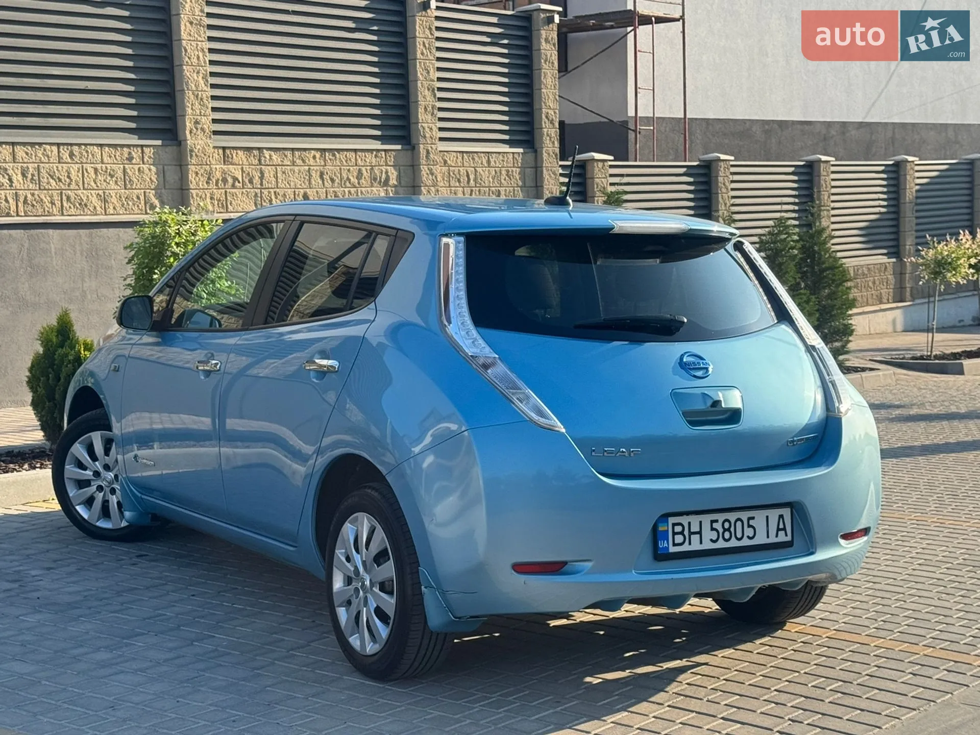 2014 Nissan Leaf - мініатюра 16