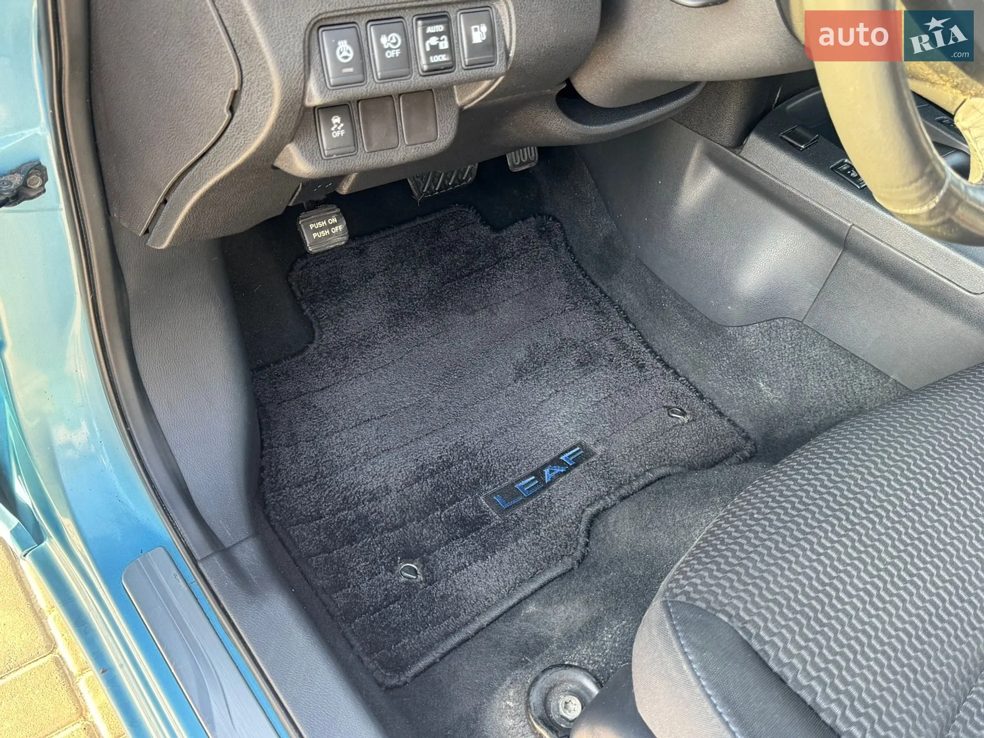 2014 Nissan Leaf - мініатюра 24