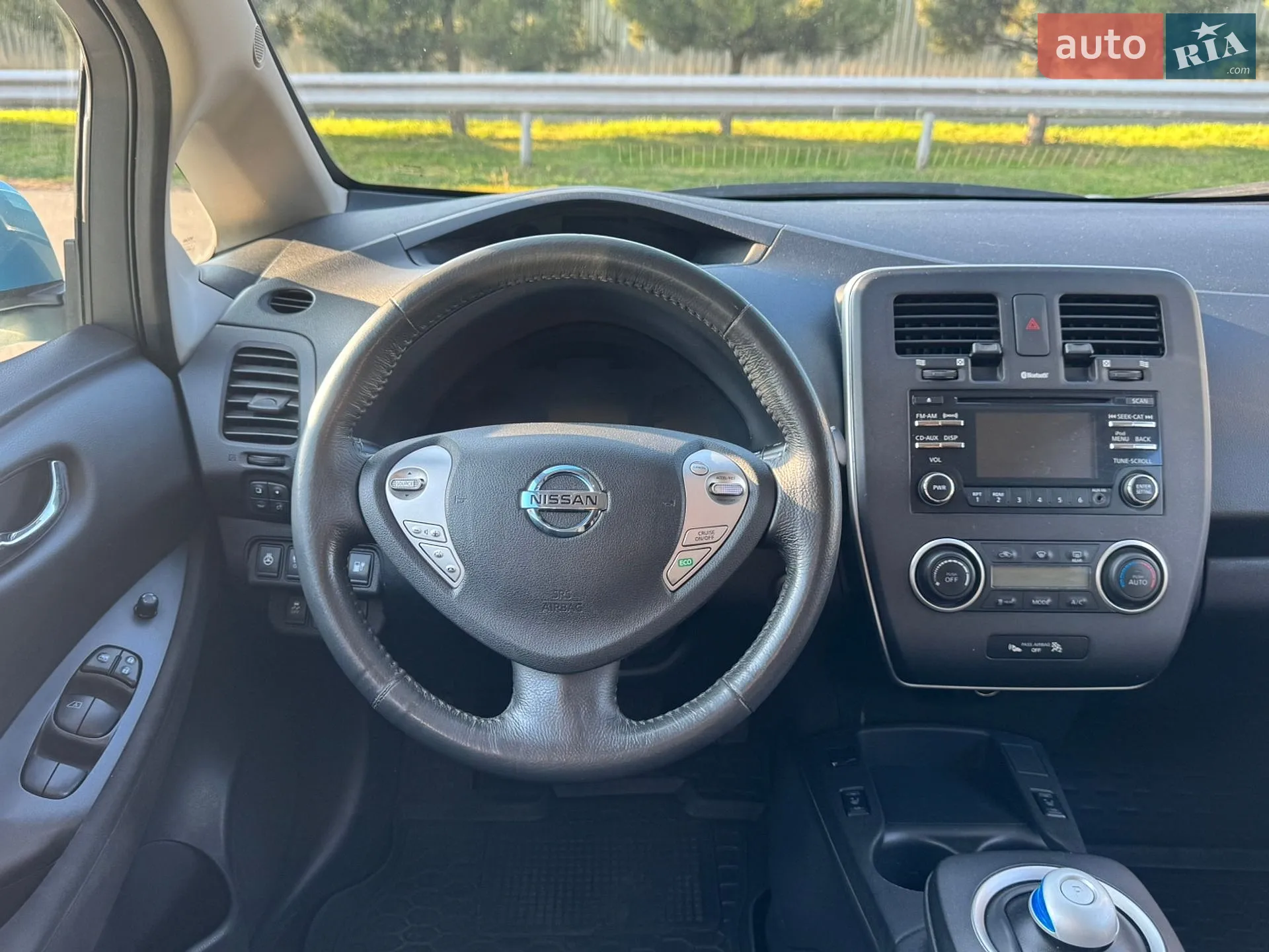 2014 Nissan Leaf - мініатюра 30