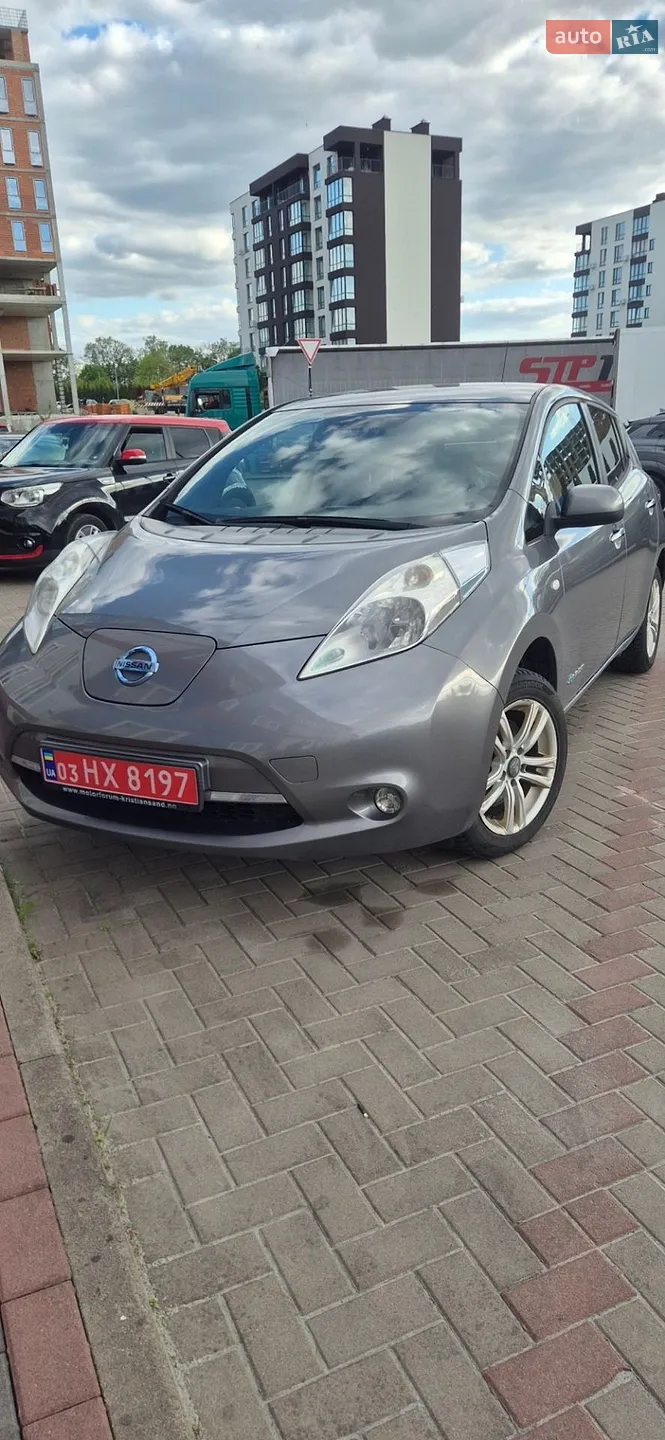 2015 Nissan Leaf - мініатюра 2