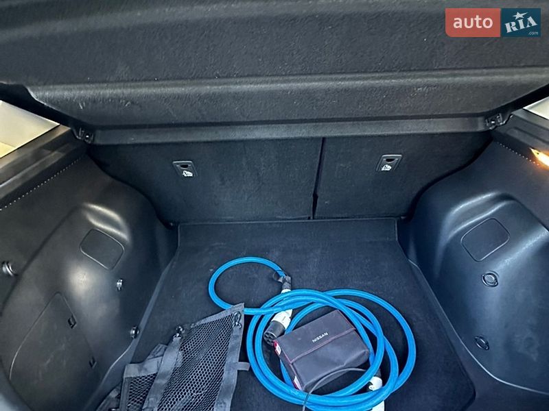 Хэтчбек Nissan Leaf 2019 в Виннице